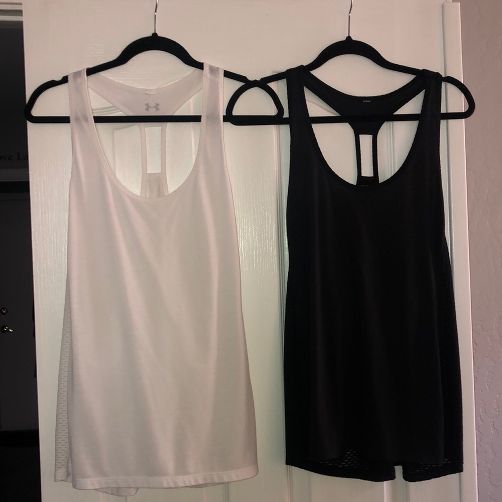 Two under armour tanks size xl